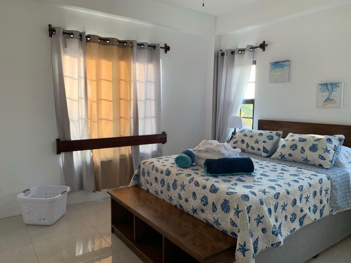 Bay Towers Aparthotel Caye Caulker Exteriör bild